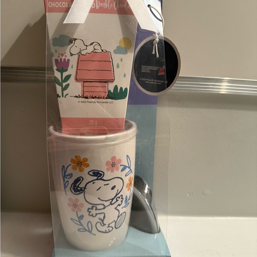 Peanuts White and Blue Snoopy Mug Set